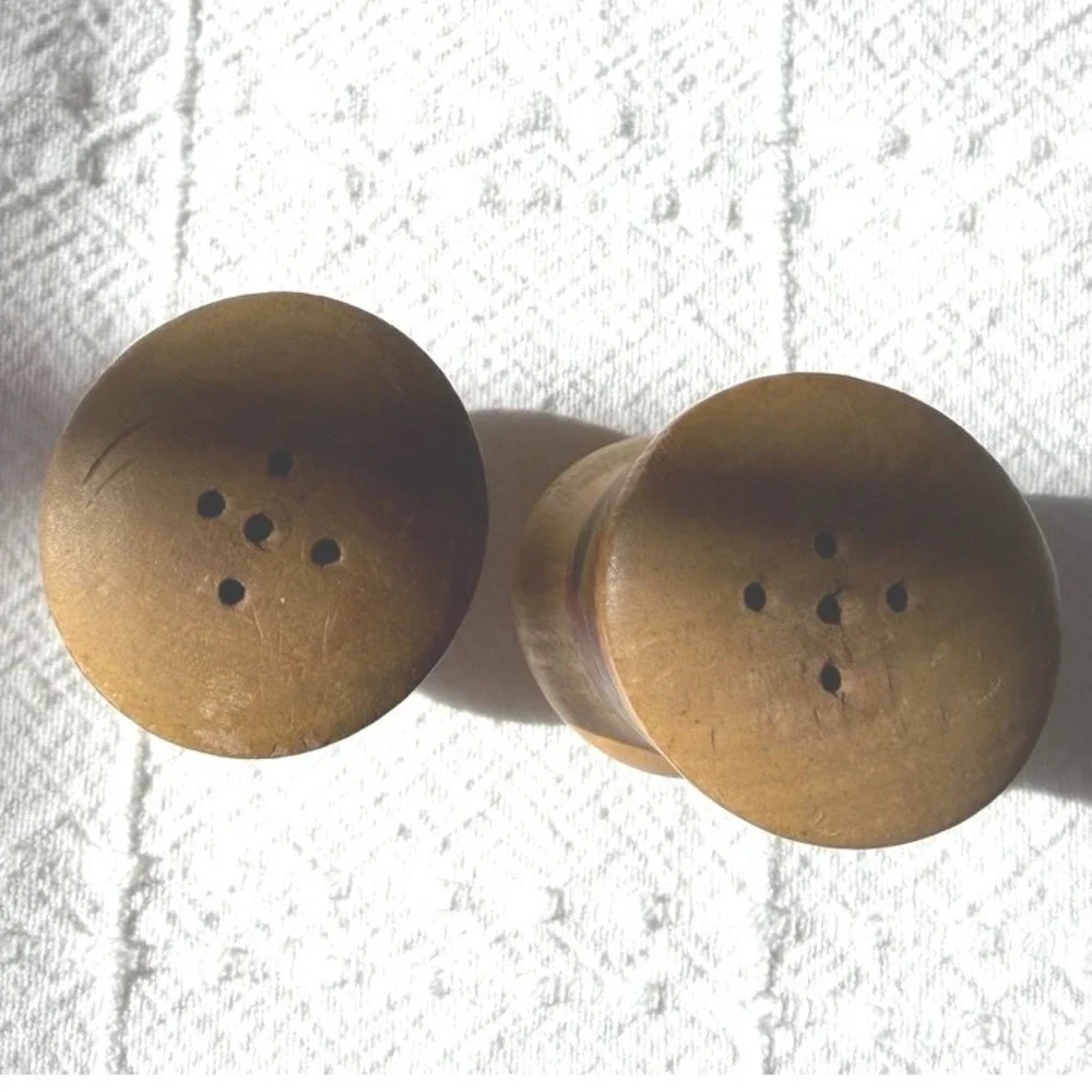 Vintage Wooden Rooster Salt‎ and Pepper Shakers Set Hand Painted Farmhouse Boho